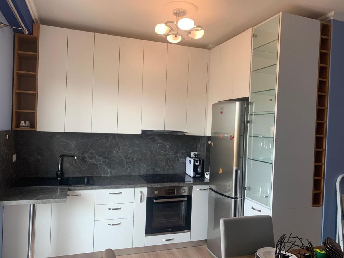 Modern Cozy W/in 10 Min Walk From Main Square Apartament Tirana